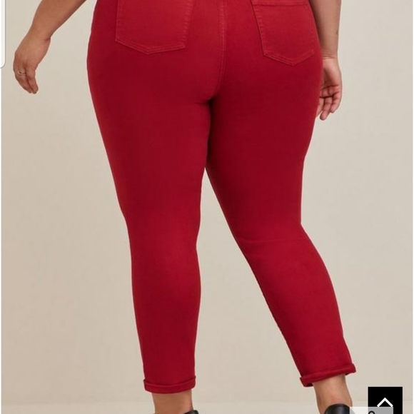 NWT Torrid Boyfriend Straight Vintage Stretch Jean - Picture 6 of 7